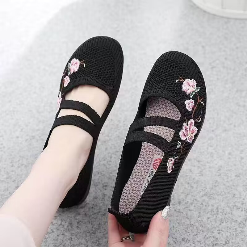 New Summer Old Beijing Cloth S - огляд і ціна Women Shoes Jeans